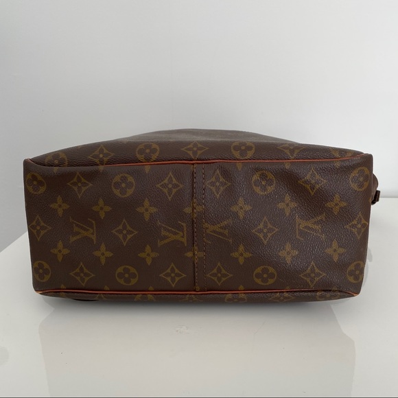 Authentic Louis Vuitton Marceau Crossbody Bag - Picture 7 of 12
